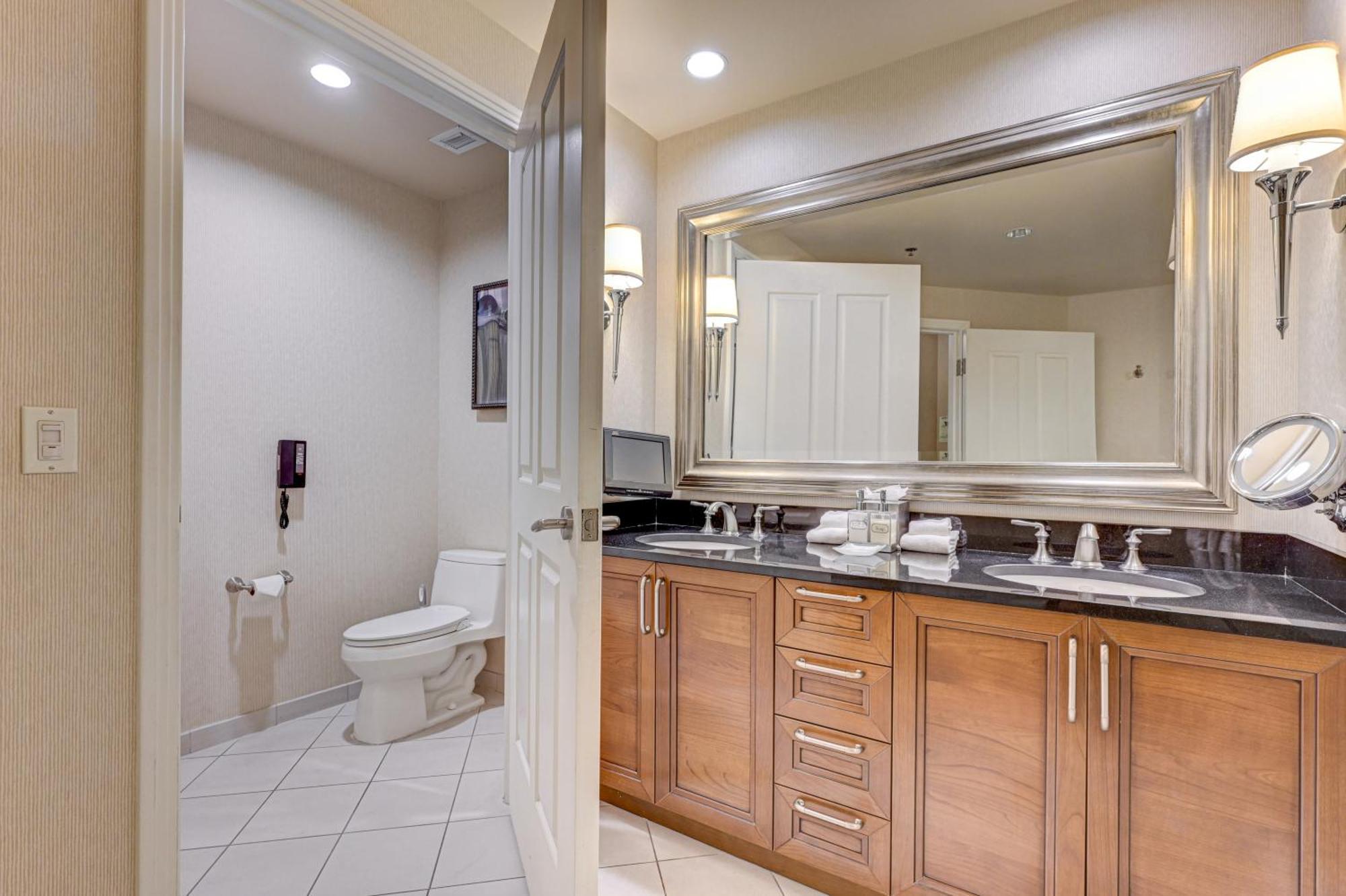 Luxury Studio Mgm Signature, Great Location, Lazy River, No Resort Fees ลาสเวกัส ภายนอก รูปภาพ